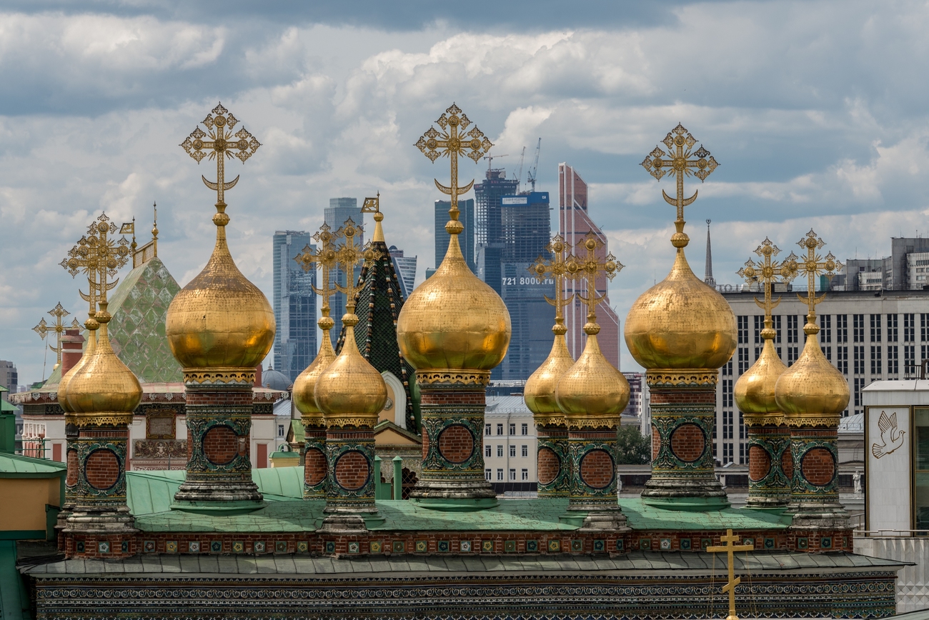 Маковки Москвы золотые купола